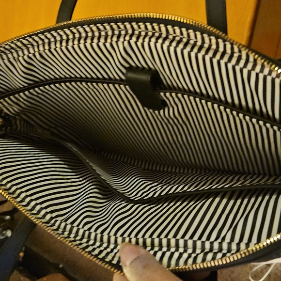 Kate Spade New York Black & White Striped Laptop Bag – Travel Work Tote – OS - Picture 4 of 7